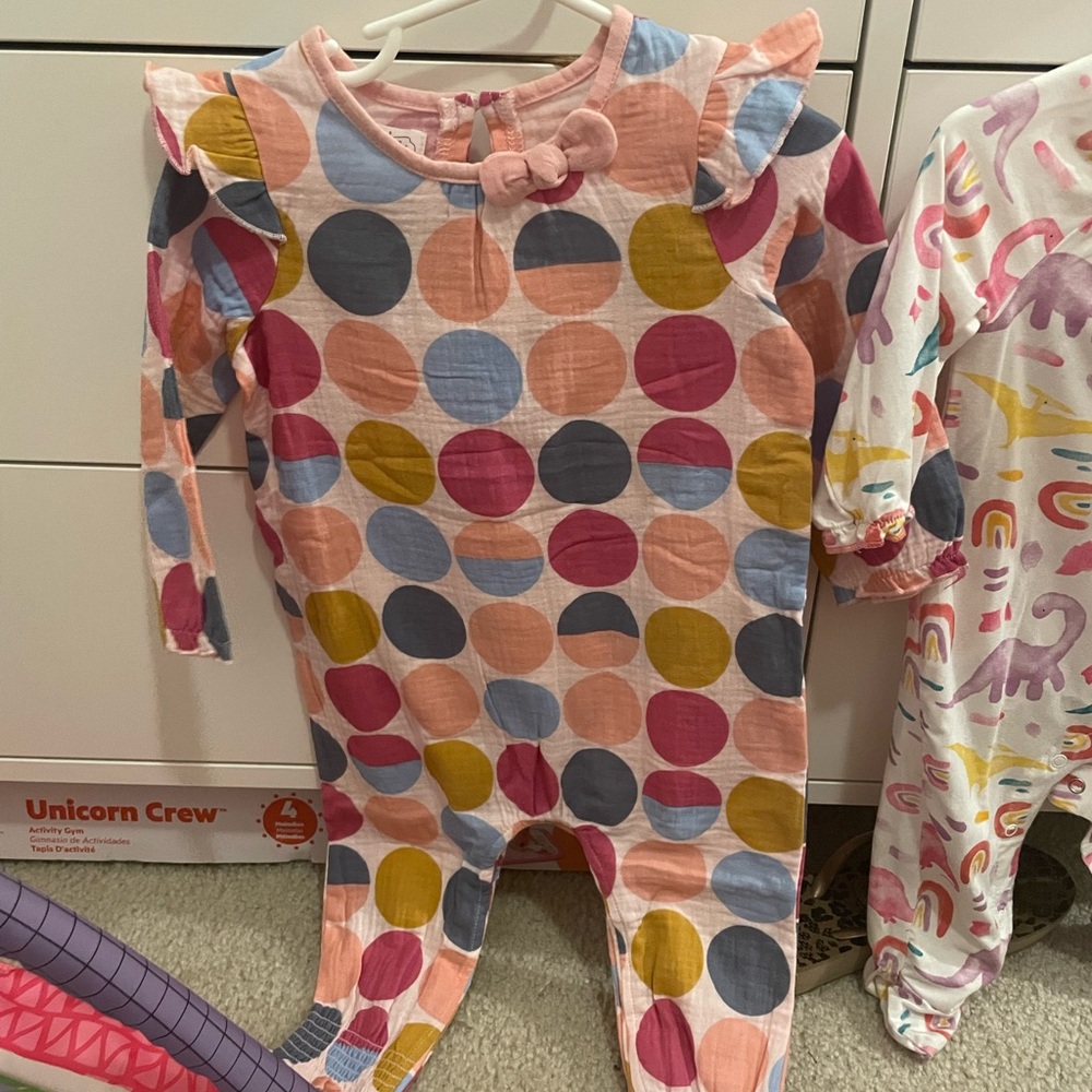 NWT 9-12 months